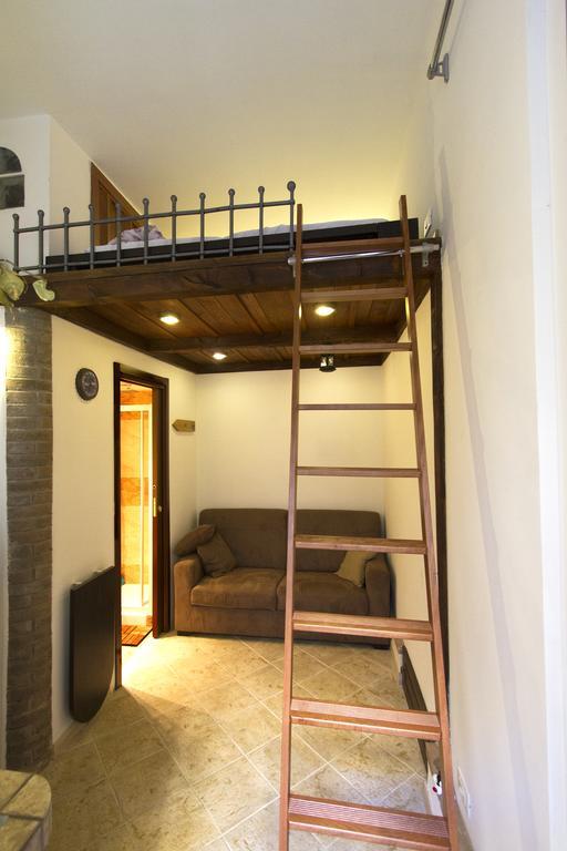 Underground Rome'S Room Roma Exterior foto